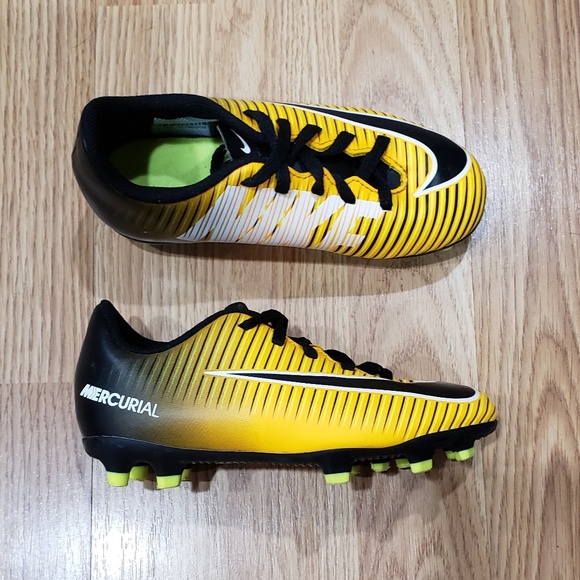 nike mercurial c